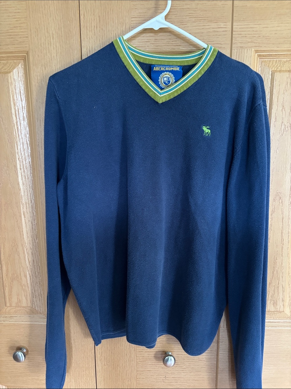Vintage Abercrombie Men’s Vneck Sweater XL